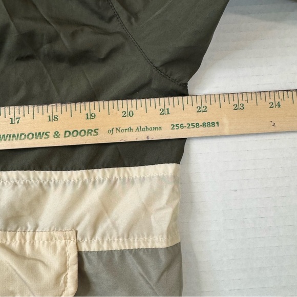 Viscosity Half Zip Windbreaker Green Jacket - Picture 4 of 6